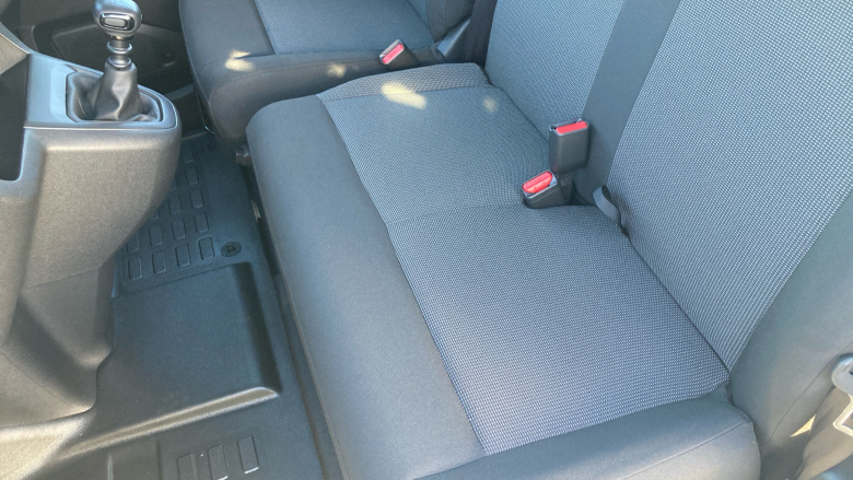 Vauxhall Vivaro L2 Diesel 2.0 Turbo D 145 Prime H1 Double Cab